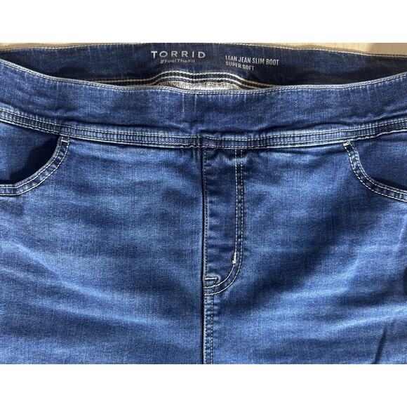 Torrid Lean Jean Slim Boot Super Soft Pull-On Jeans Blue Size 28 - Picture 4 of 8